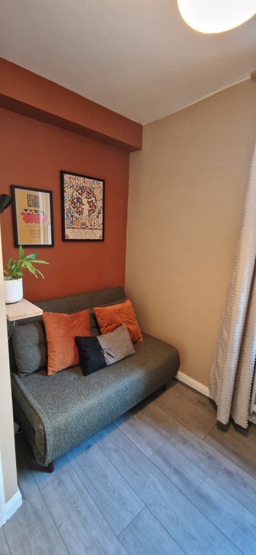 Flat Fernlea Road in Greater London