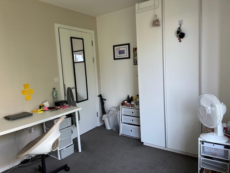 Room Medals Way in Greater London