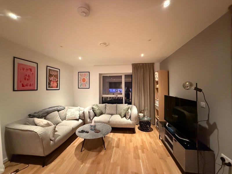 Room Medals Way in Greater London