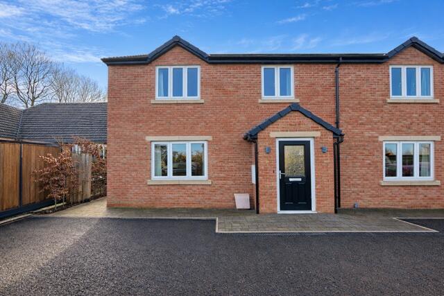 House Station Road in Highworth