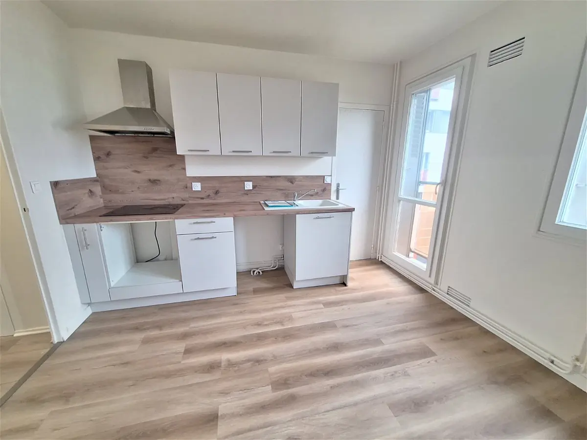 Appartement Rue Emmanuel Chabrier à Clermont-Ferrand