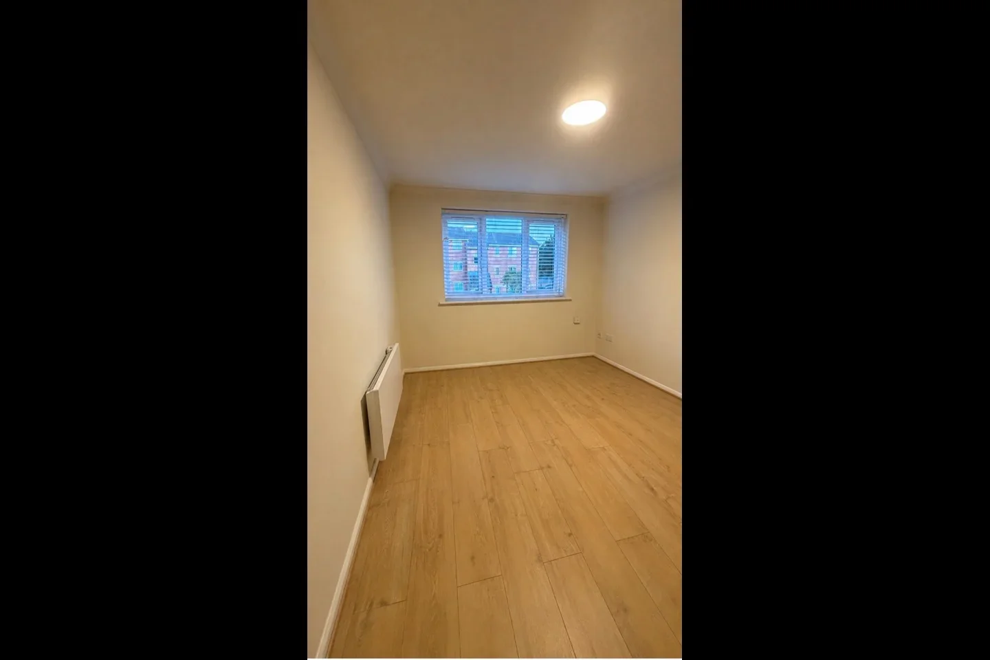 Flat Viking Place in Greater London