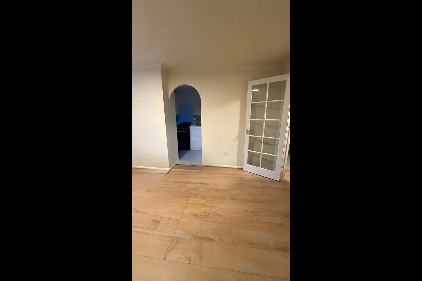 Flat Viking Place in Greater London