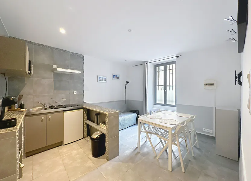 Flat Rue Vieneuve in Avignon