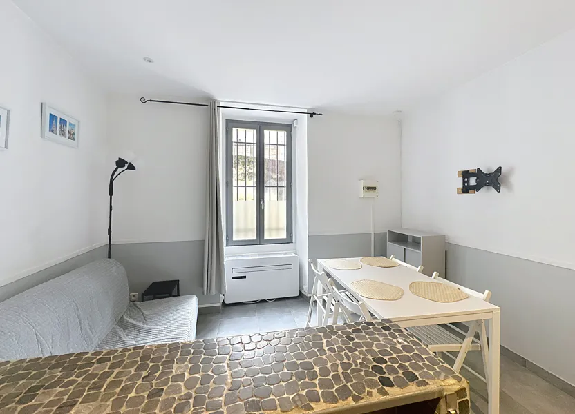 Appartement Rue Vieneuve à Avignon