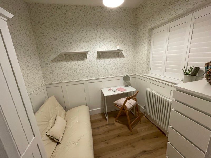Room Drewstead Road in Greater London