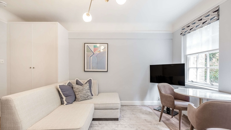 Flat Fulham Road in Greater London