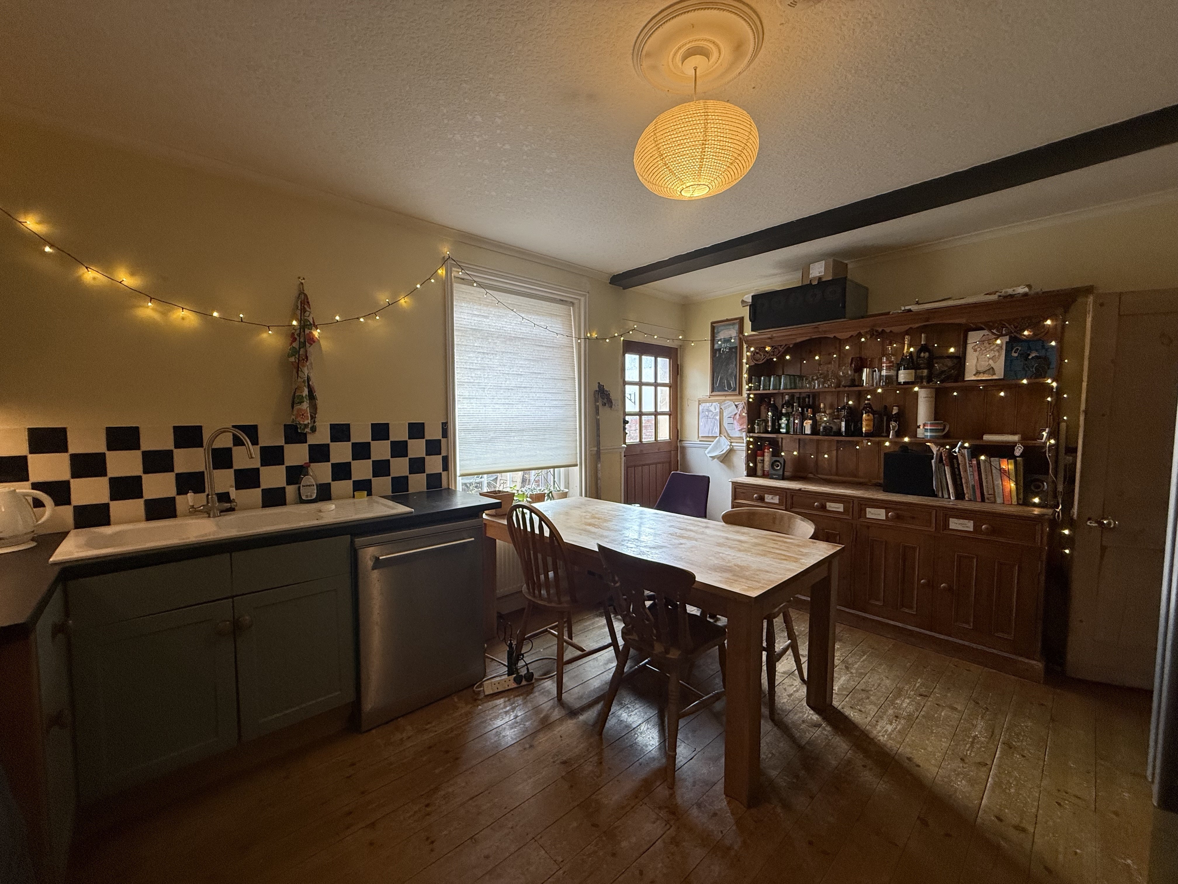 Flat Park Lane in Chippenham