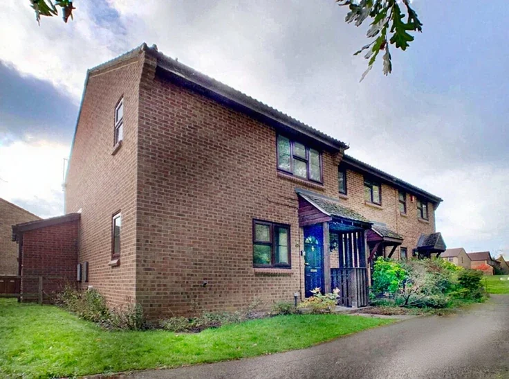 House Wyresdale in Winkfield