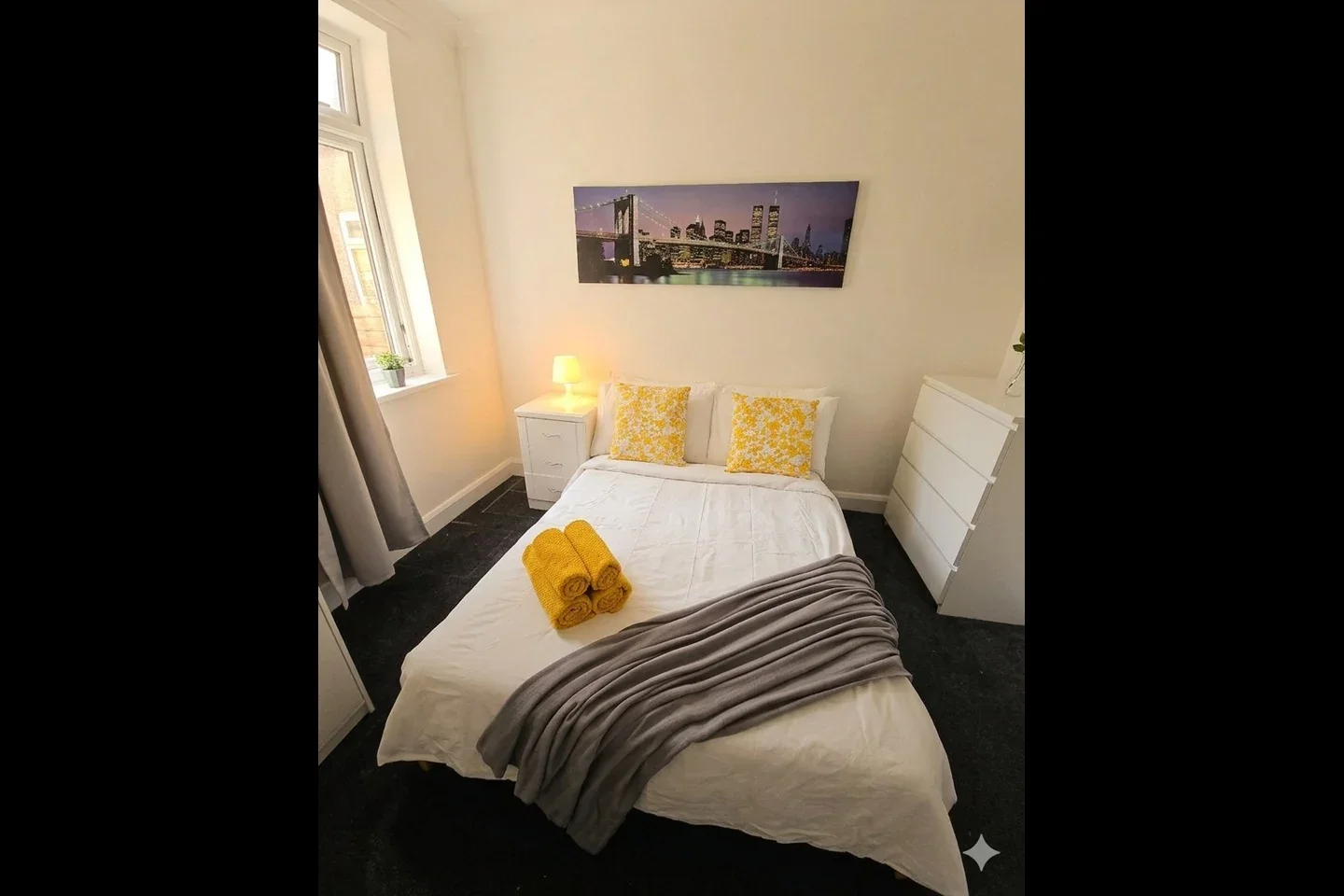 Room Braemar Road in Greater London