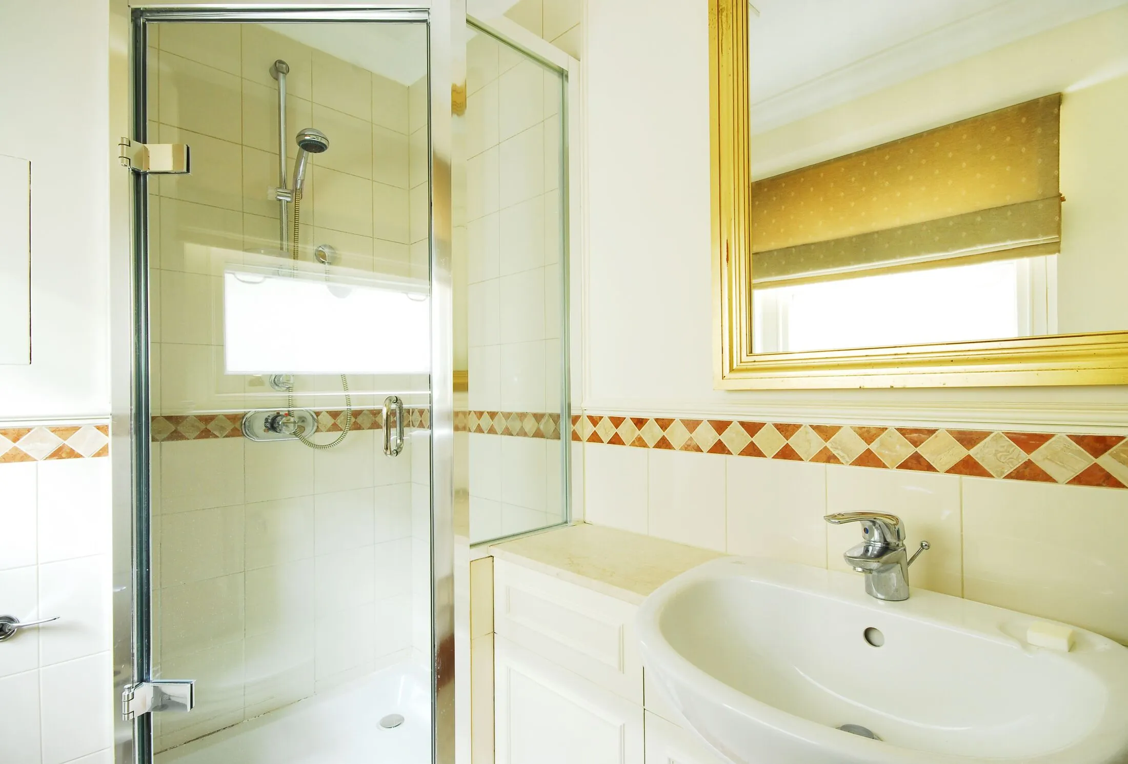 Flat Stanhope Gardens in Greater London