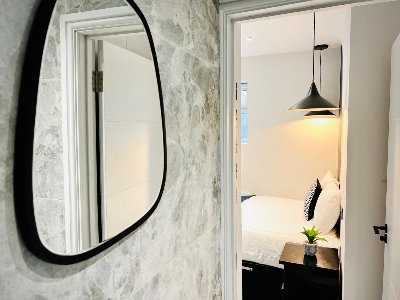 Room Stanhope Road in Greater London