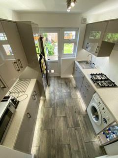 Room Woodland Way in Greater London