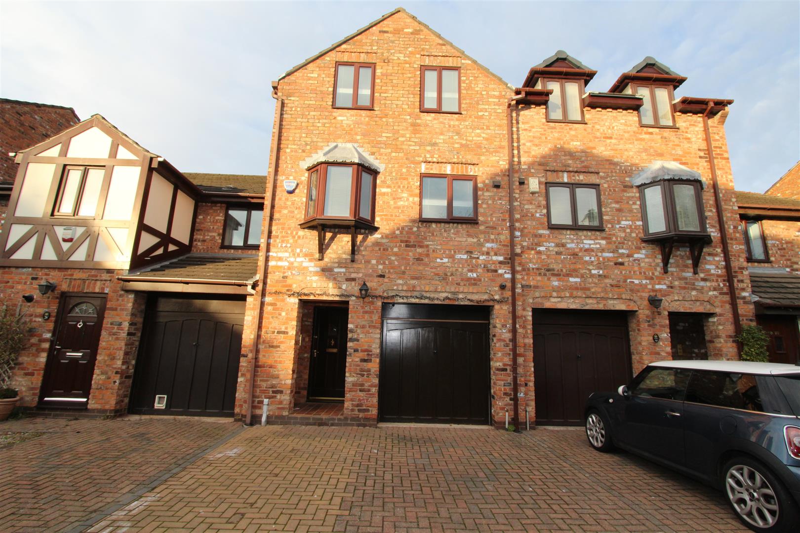 House Quayside Mews in Lymm