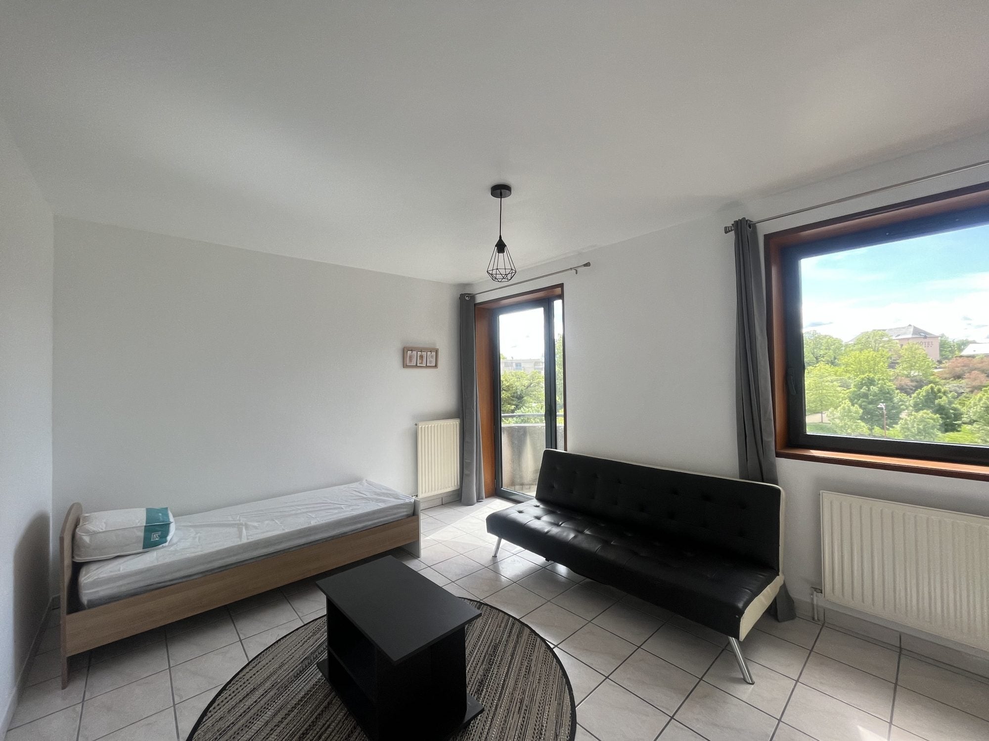Appartement Rue d'Athènes à Rodez