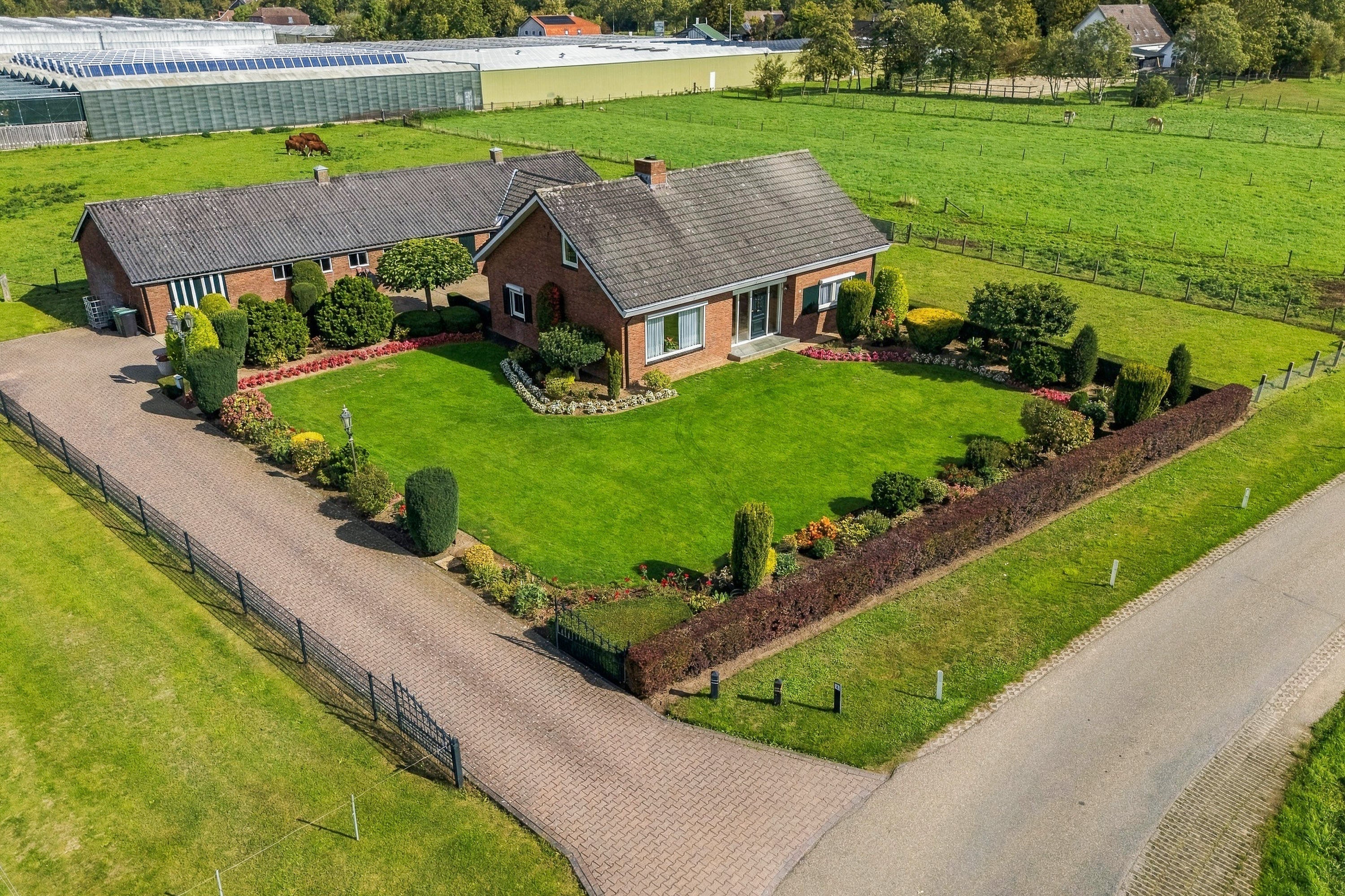 Huis Leuffenseweg 4 in Zevenaar