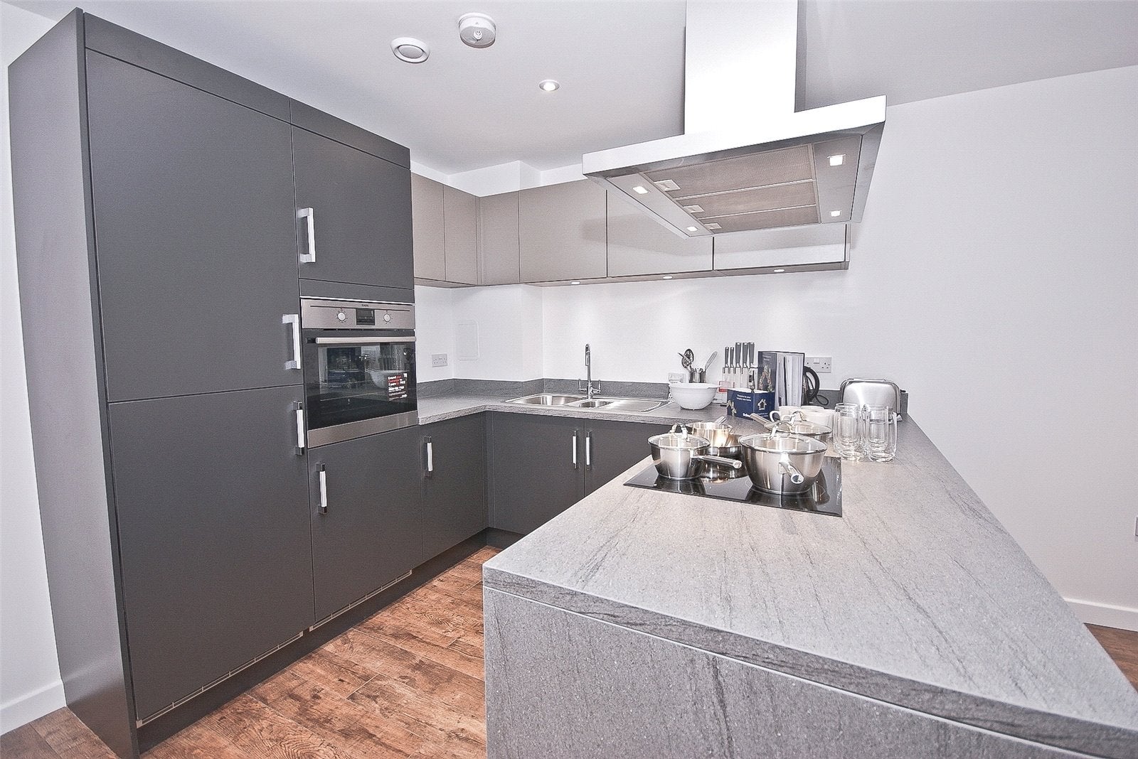 Flat Lindfield Street in Greater London
