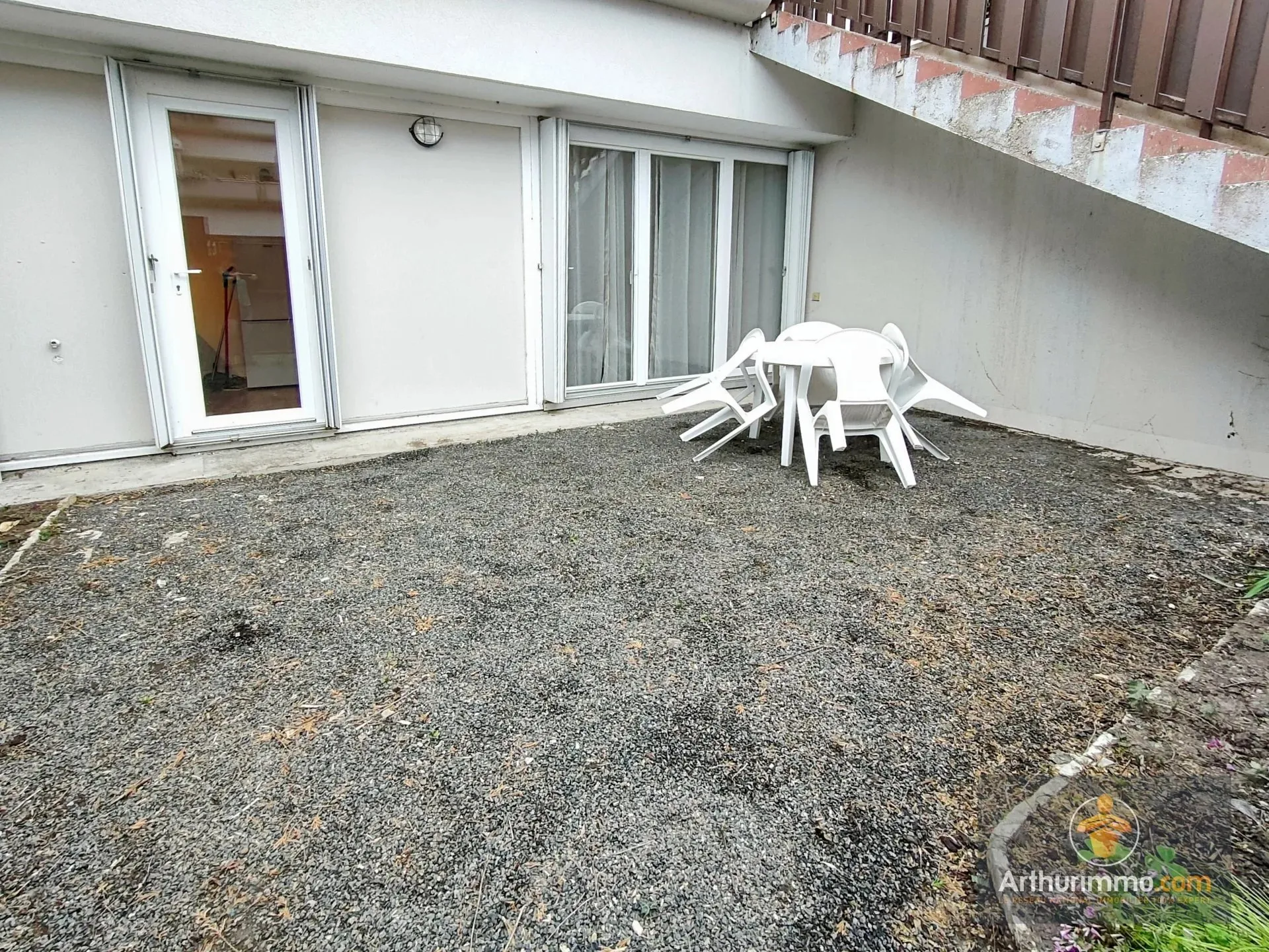 Appartement Avenue Paul Vaillant-Couturier à Paray-Vieille-Poste