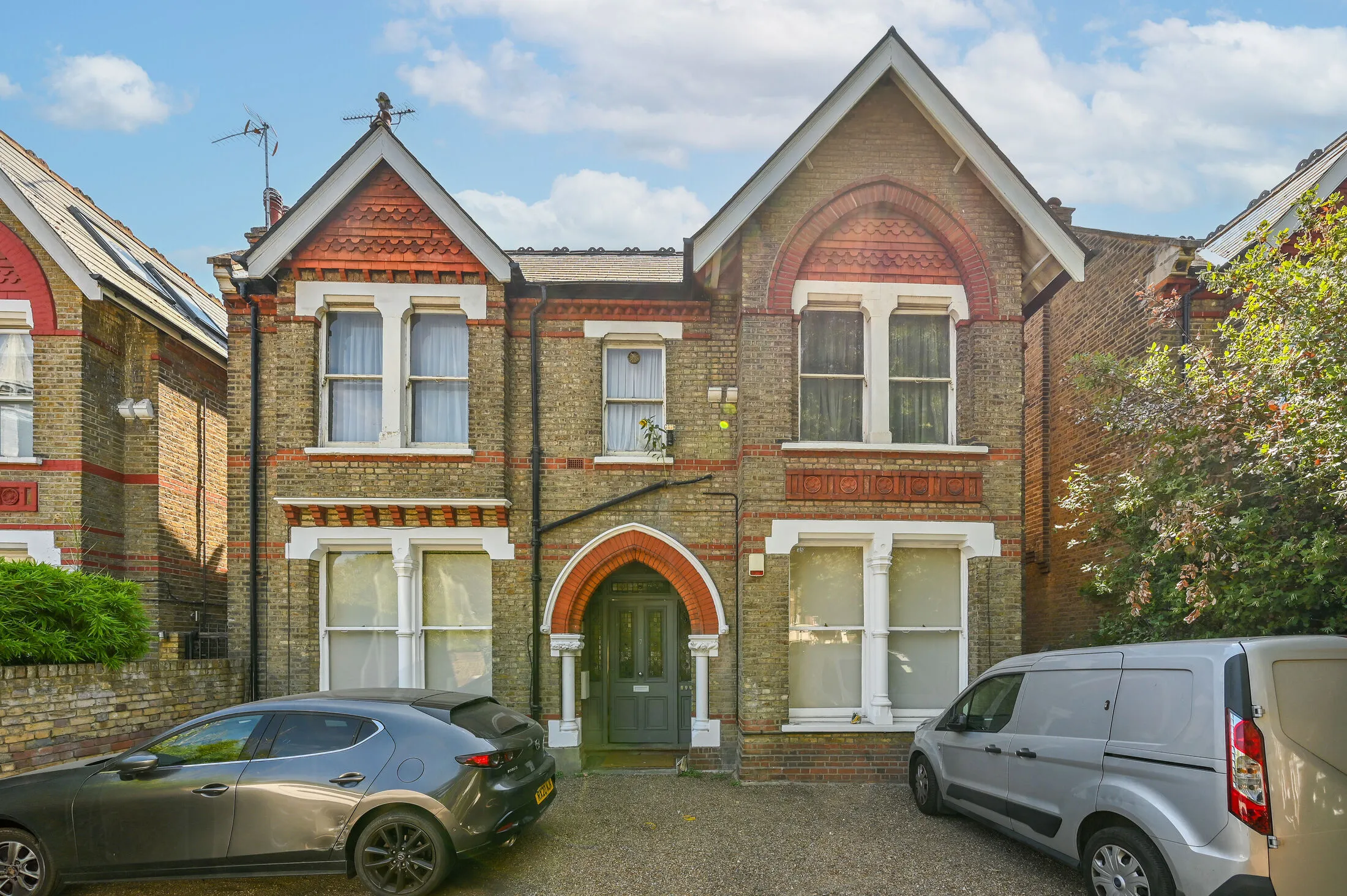 Flat Castlebar Road in Greater London