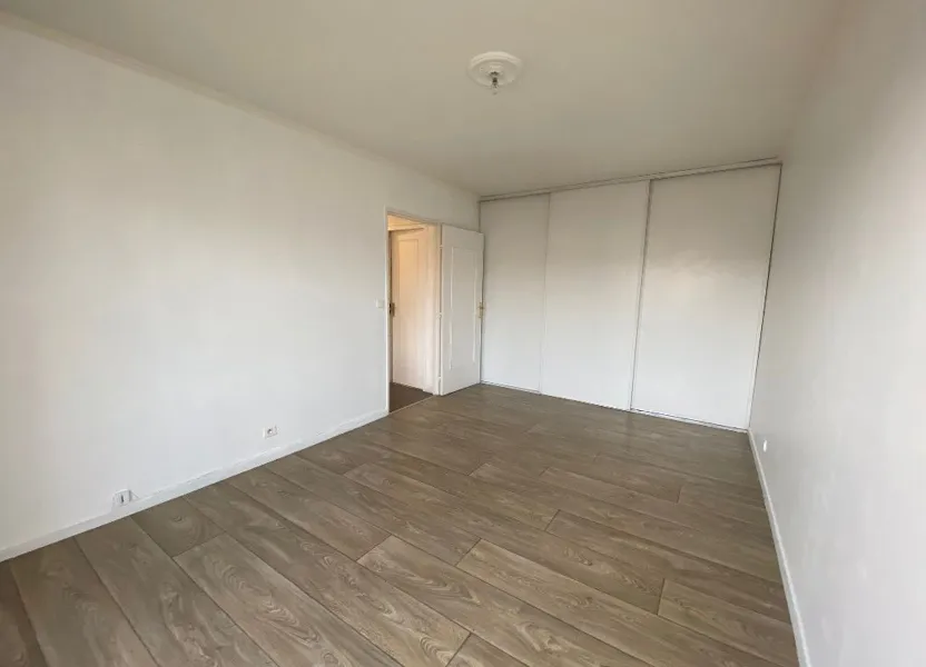 Appartement Chemin de la Sénéquière à Mouans-Sartoux