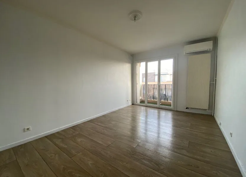 Appartement Chemin de la Sénéquière à Mouans-Sartoux