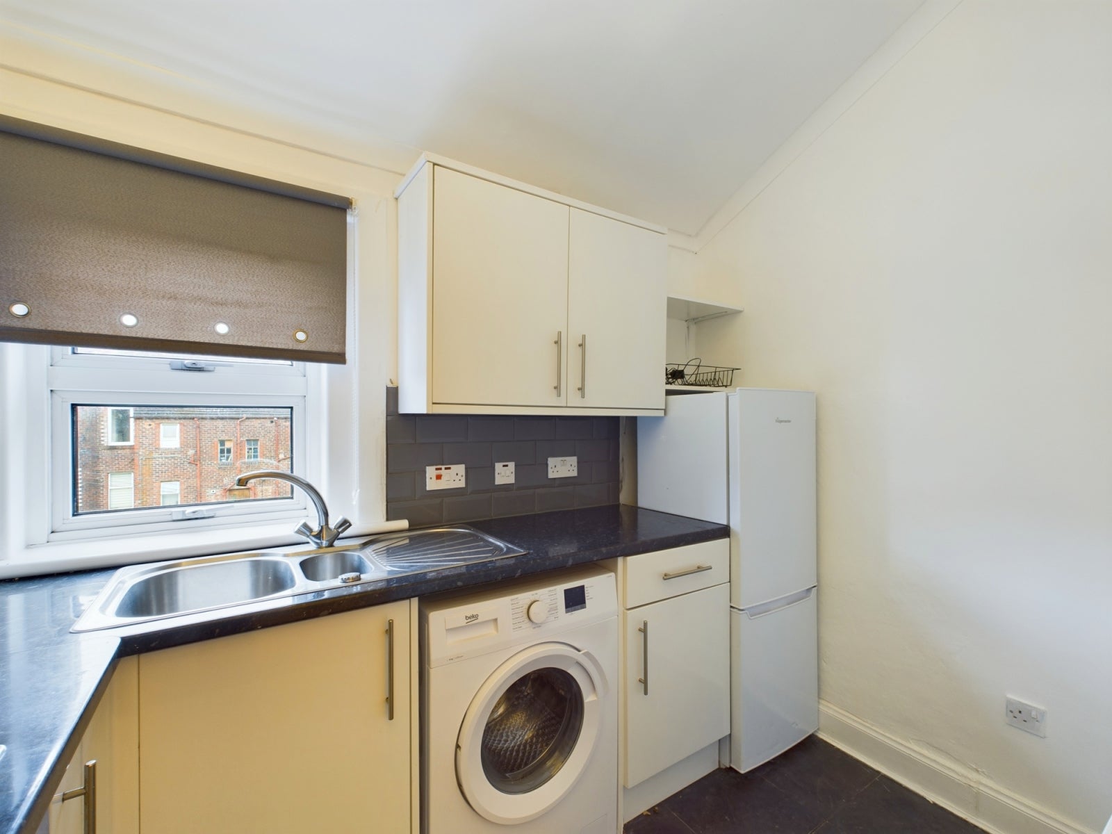 Flat Laird Street in Coatbridge