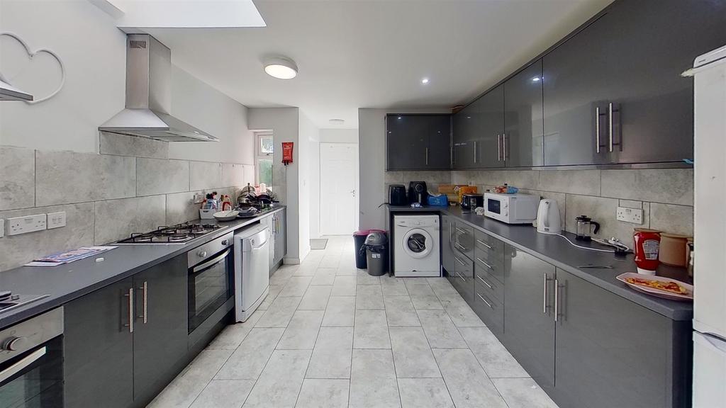 Flat Dawlish Road in Birmingham