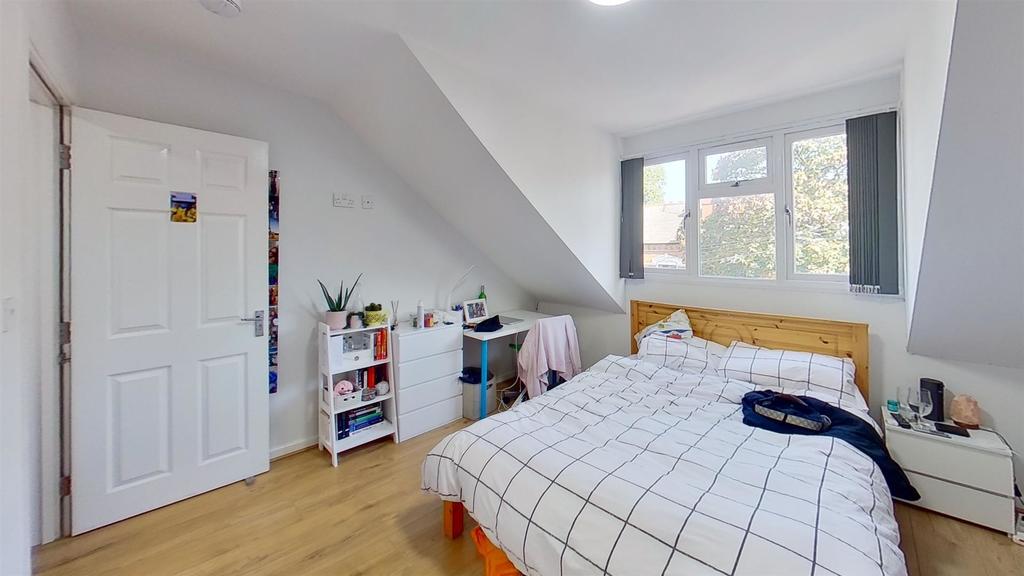 Flat Dawlish Road in Birmingham