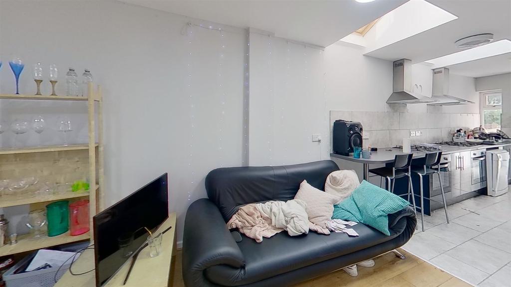 Flat Dawlish Road in Birmingham