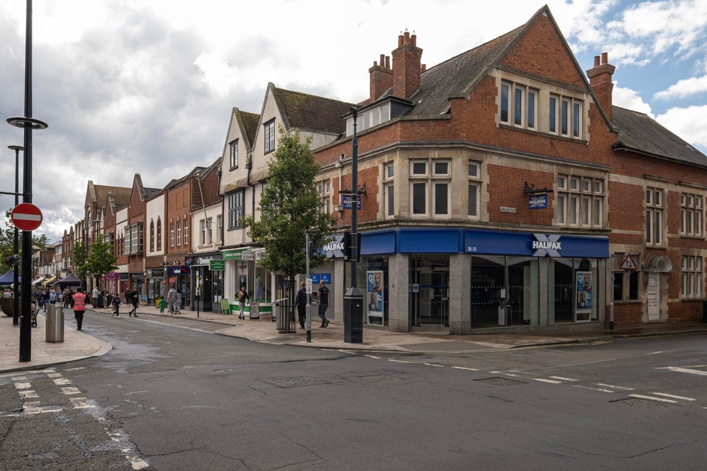 Flat St Georges Road in Surrey Heath