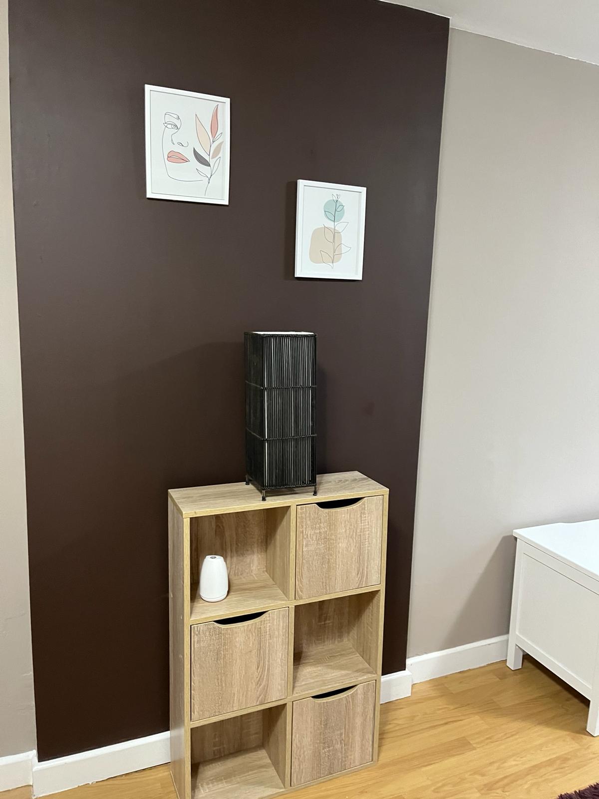 Flat South Barrwood Road in Kilsyth