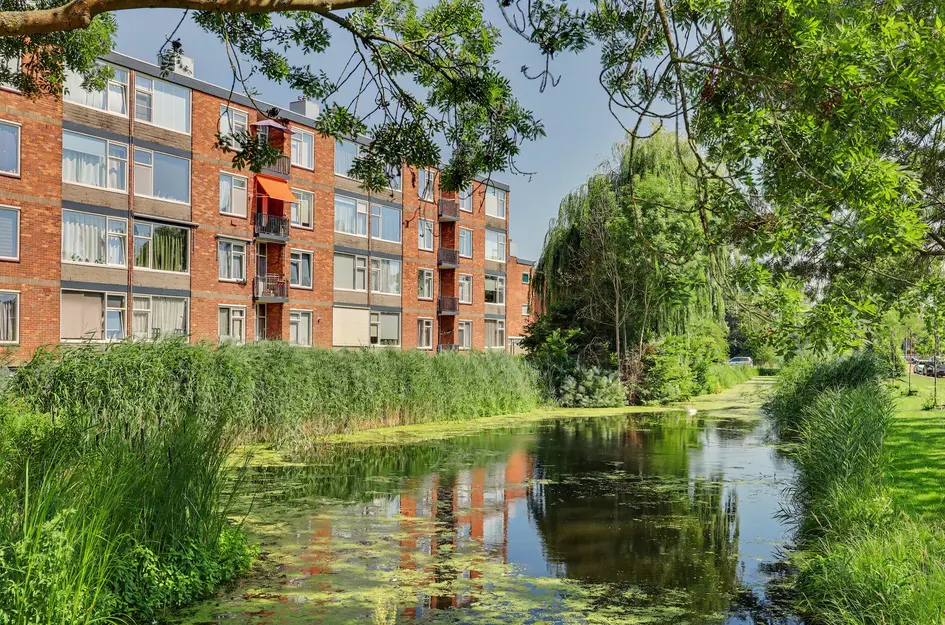 Appartement Menno ter Braakstraat 12 A in Spijkenisse