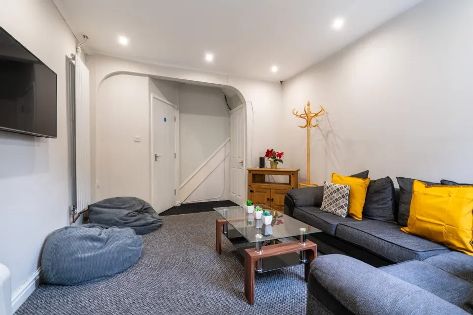 Room Motherby Hill in Lincoln