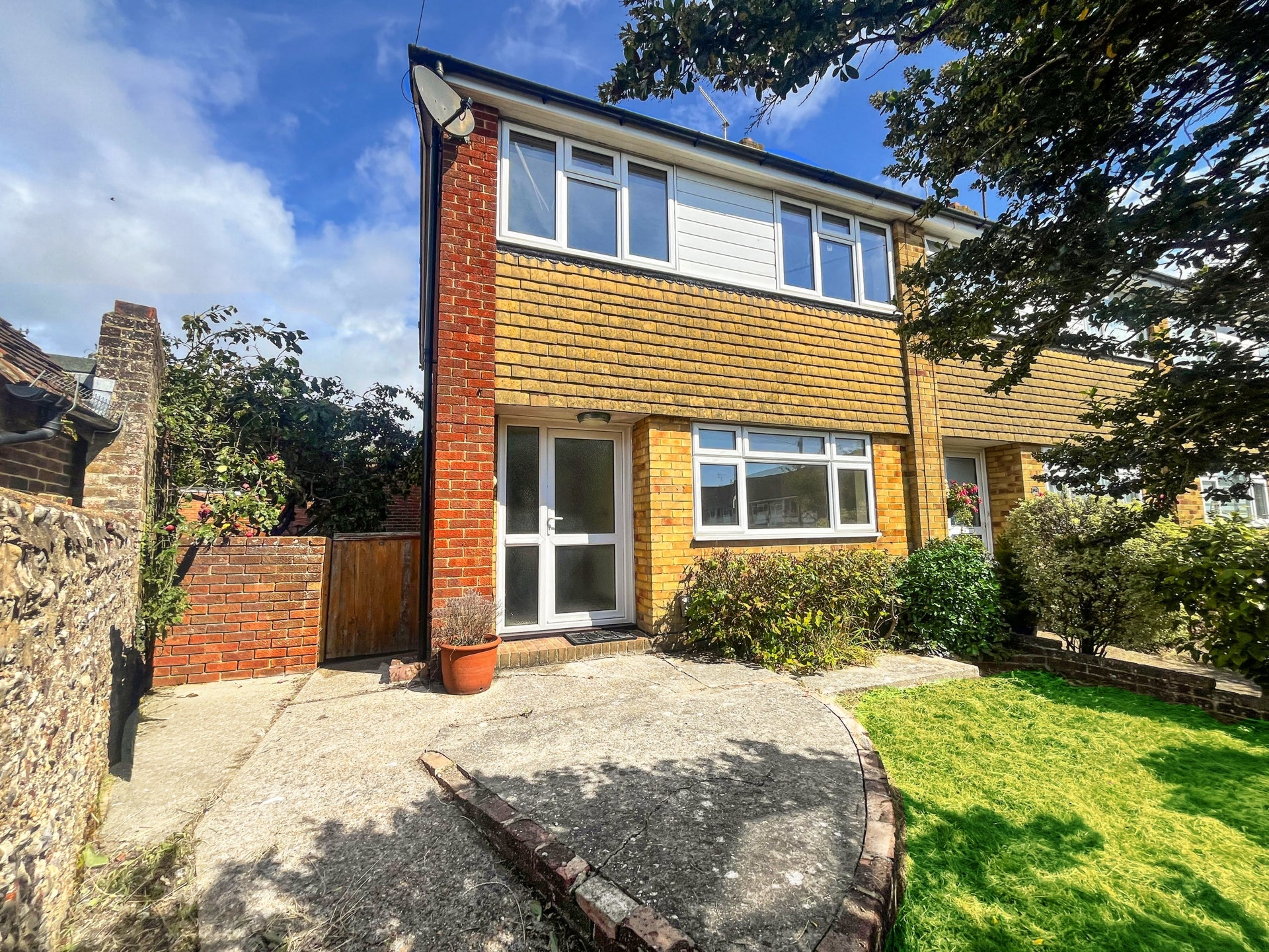House Salvington Road in Worthing