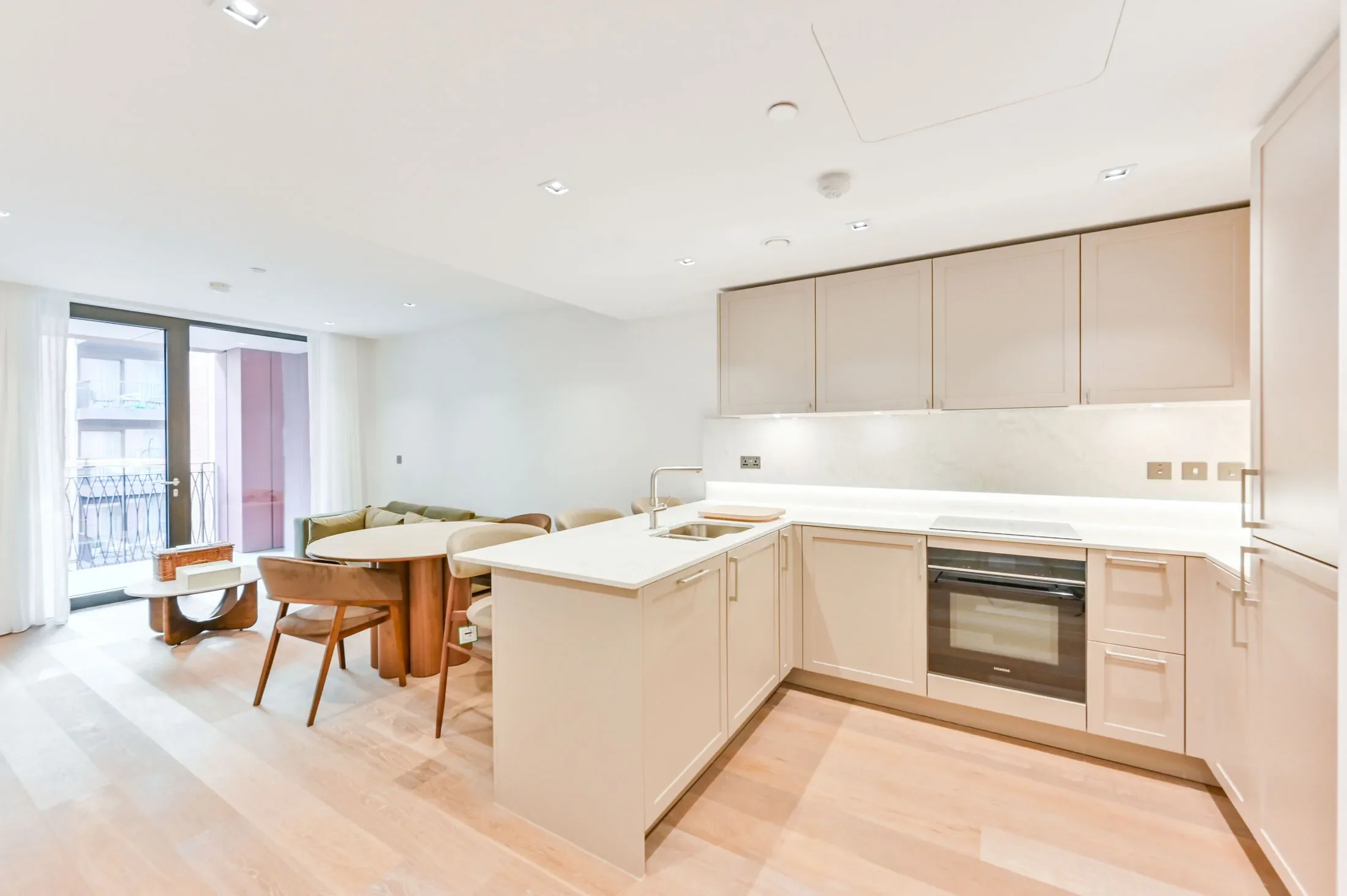 Flat Newcastle Place in City of Westminster