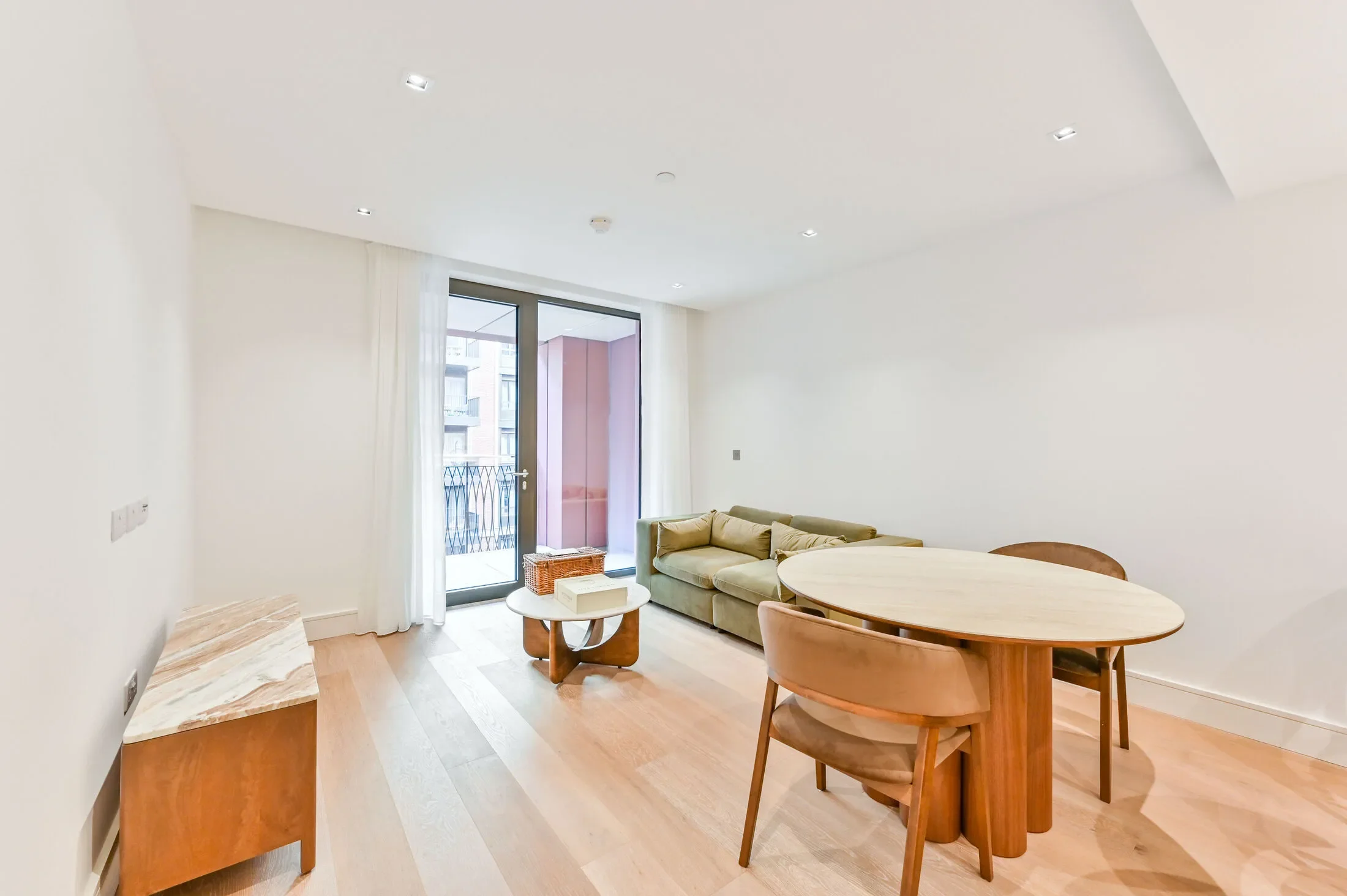 Flat Newcastle Place in City of Westminster