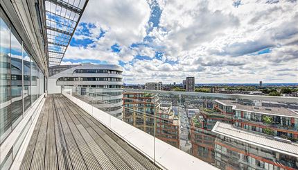 Flat Harbet Road in City of Westminster