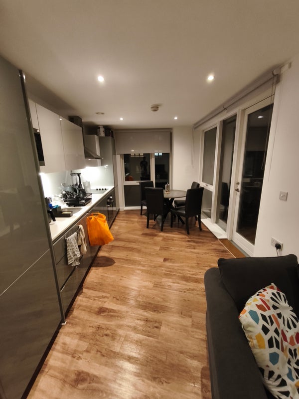 Room Eckington Lane in Greater London