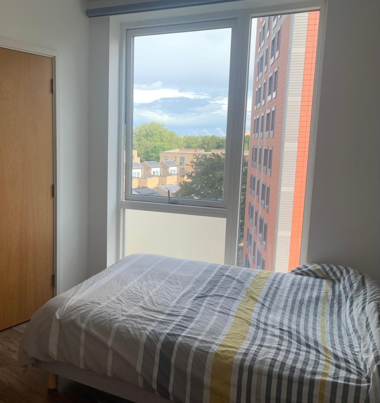 Room Eckington Lane in Greater London