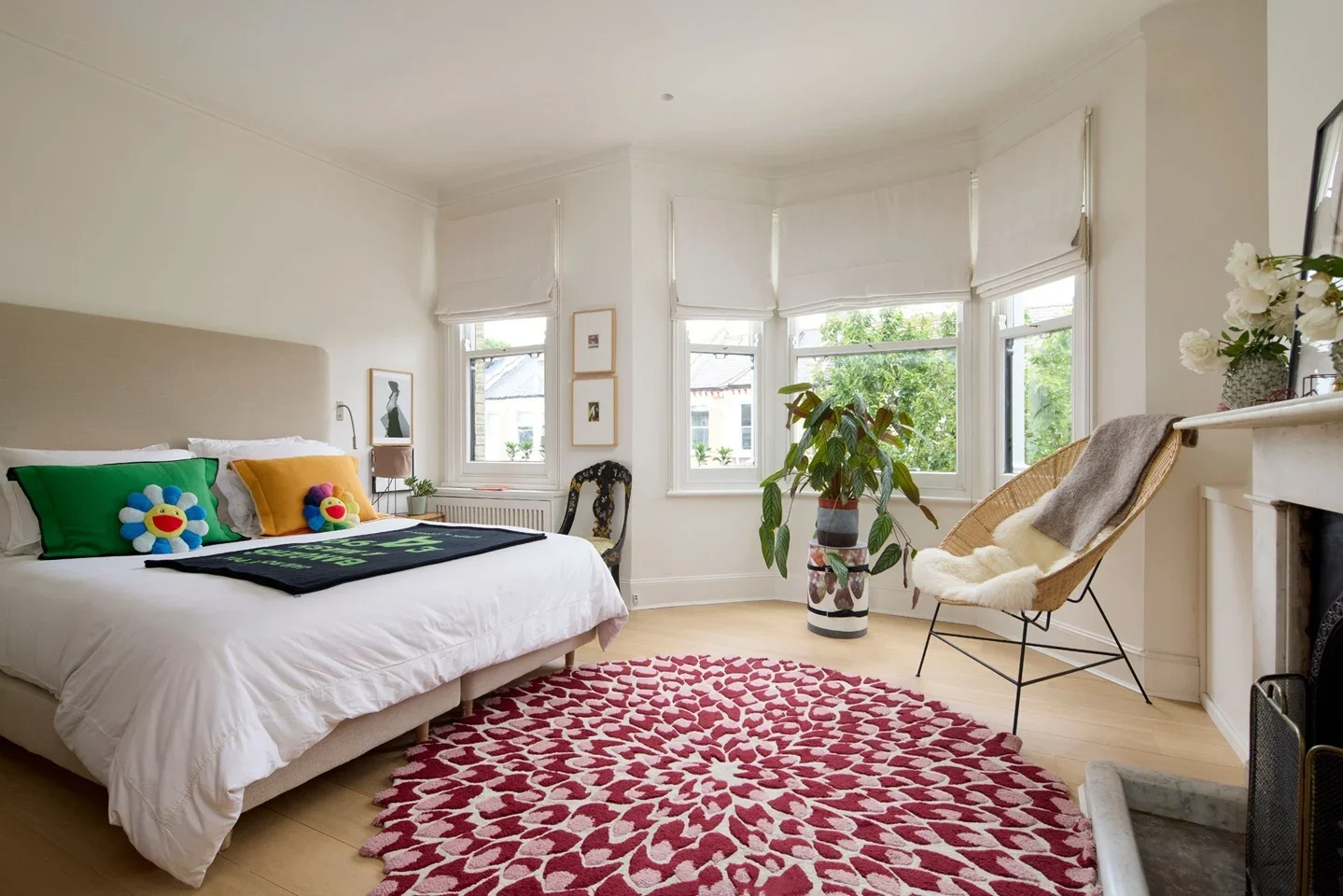 House Ethelden Road in Greater London