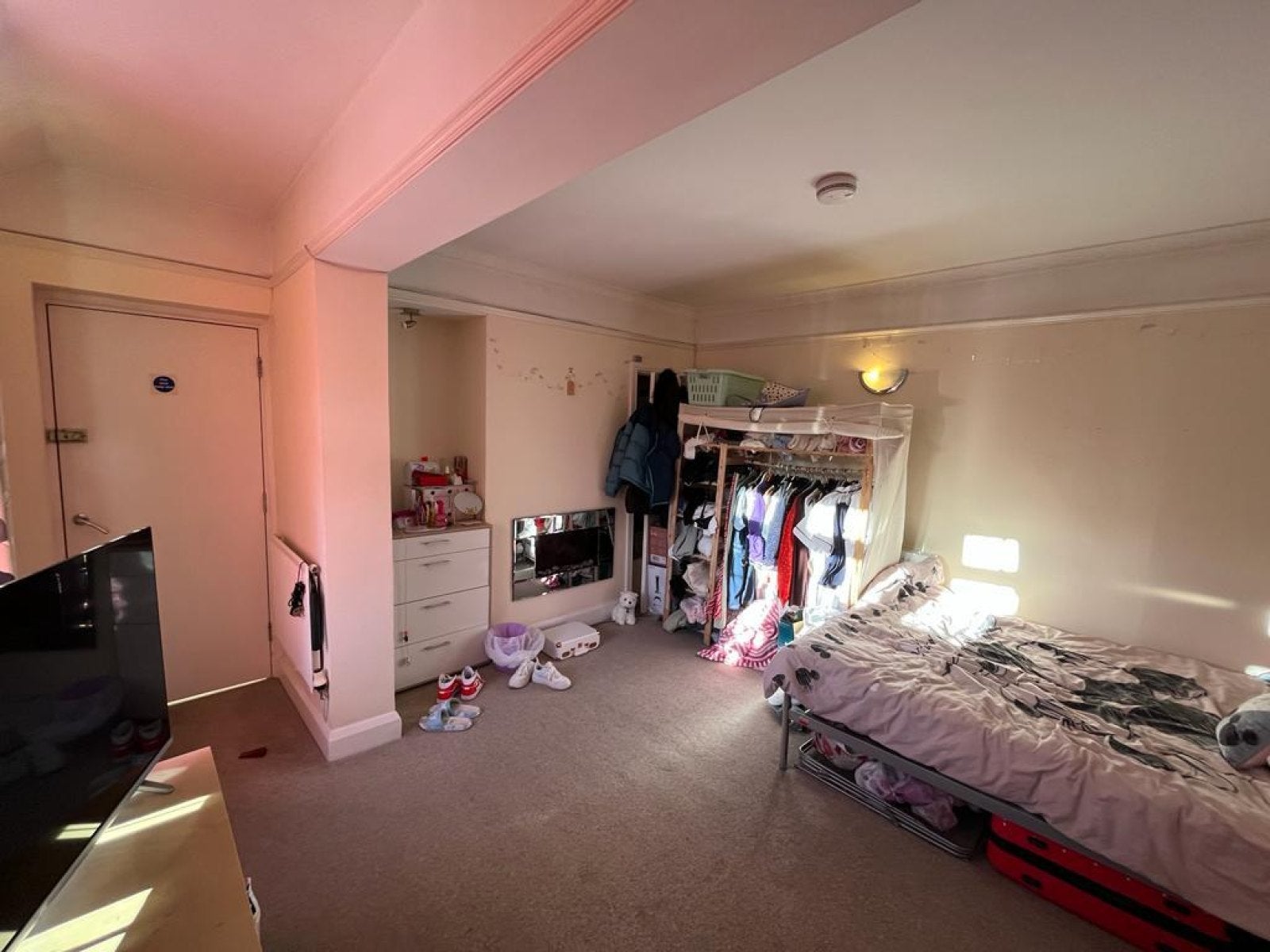 Room Oldbury Road in Worcester
