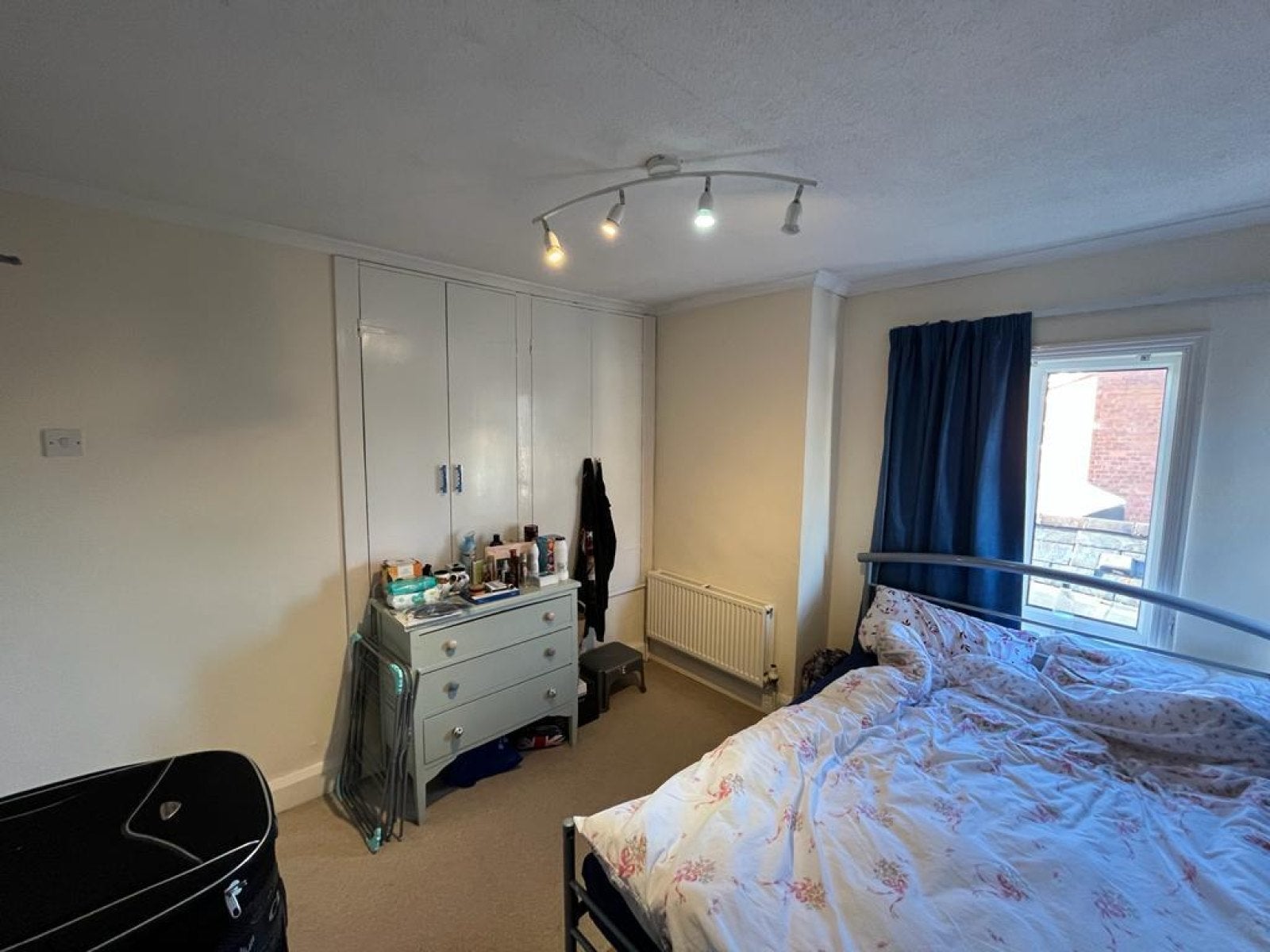 Room Oldbury Road in Worcester