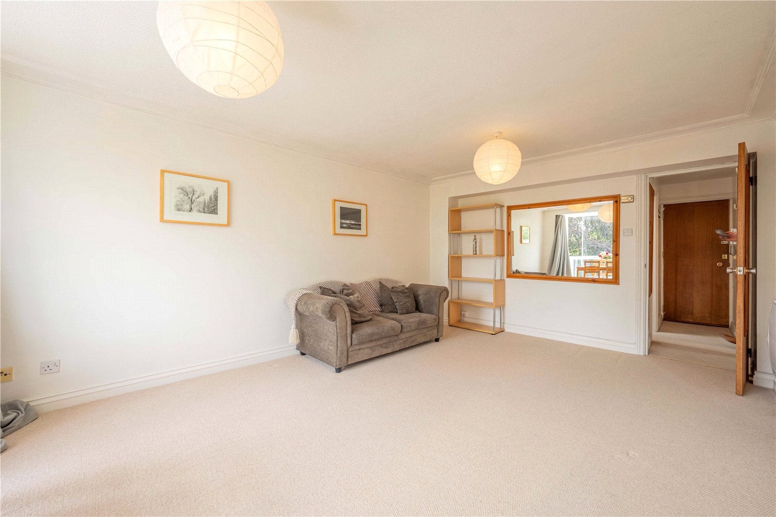 Flat Newbold Terrace in Royal Leamington Spa