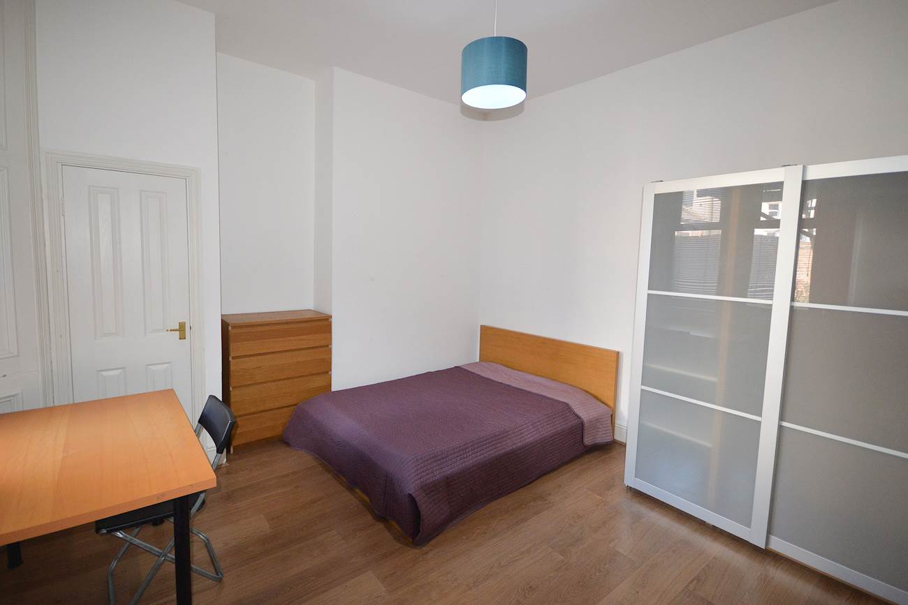Flat Archbold Terrace in Newcastle upon Tyne