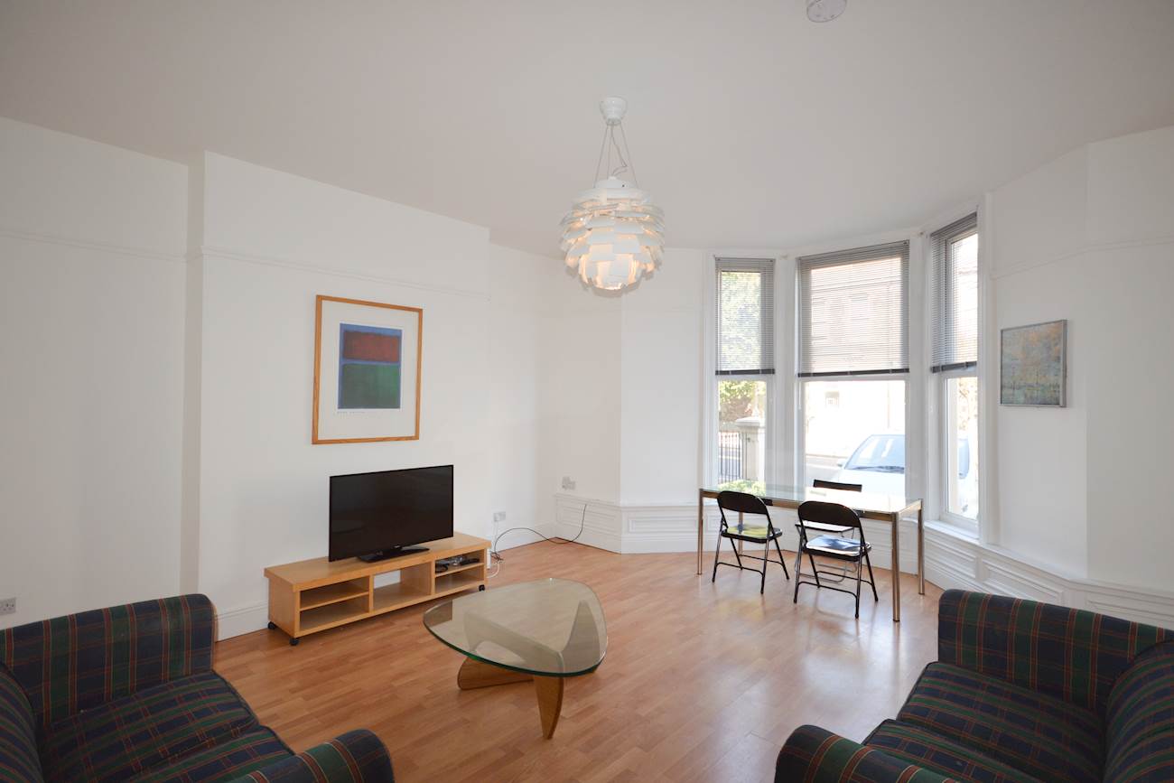 Flat Archbold Terrace in Newcastle upon Tyne