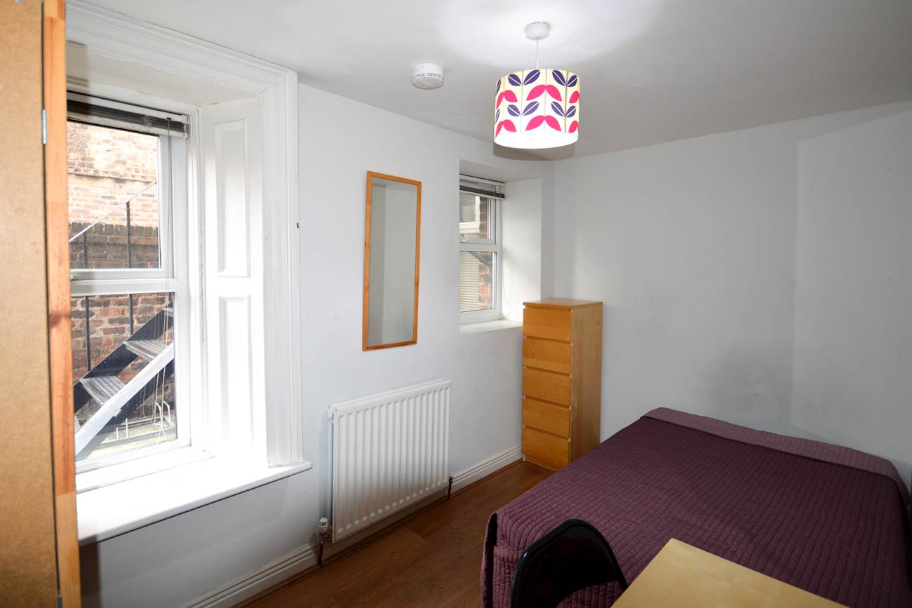 Flat Archbold Terrace in Newcastle upon Tyne