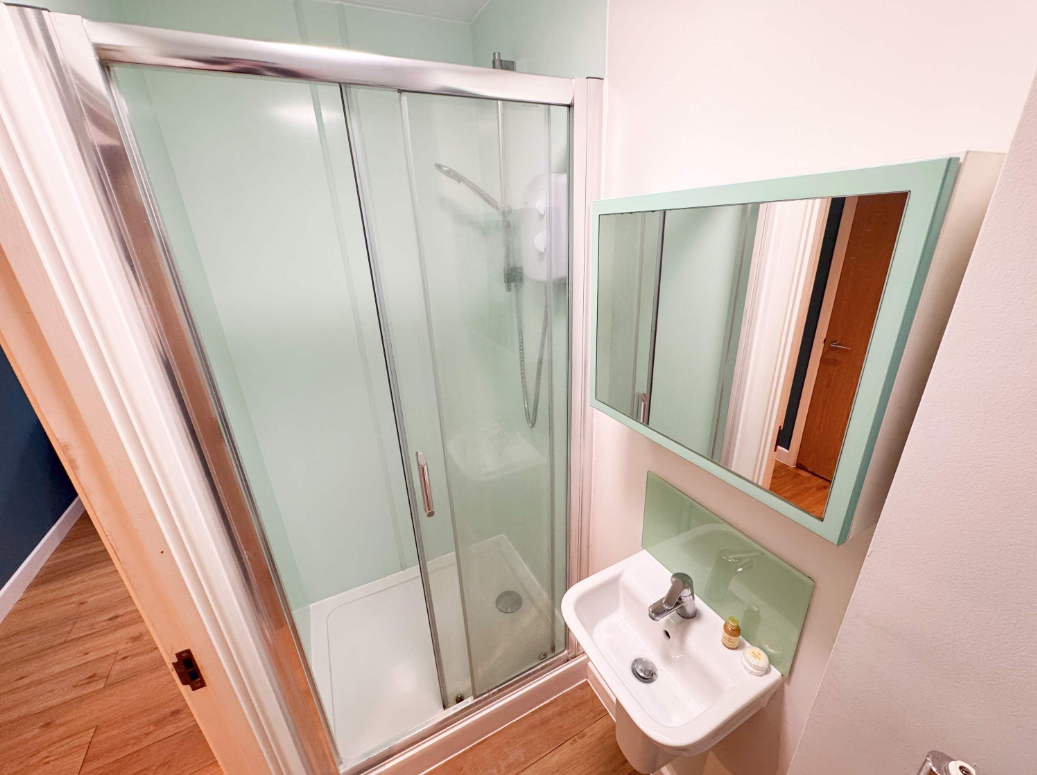 Flat Frogmore Street in Bristol