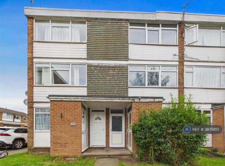 Flat Darnford Close in Coventry