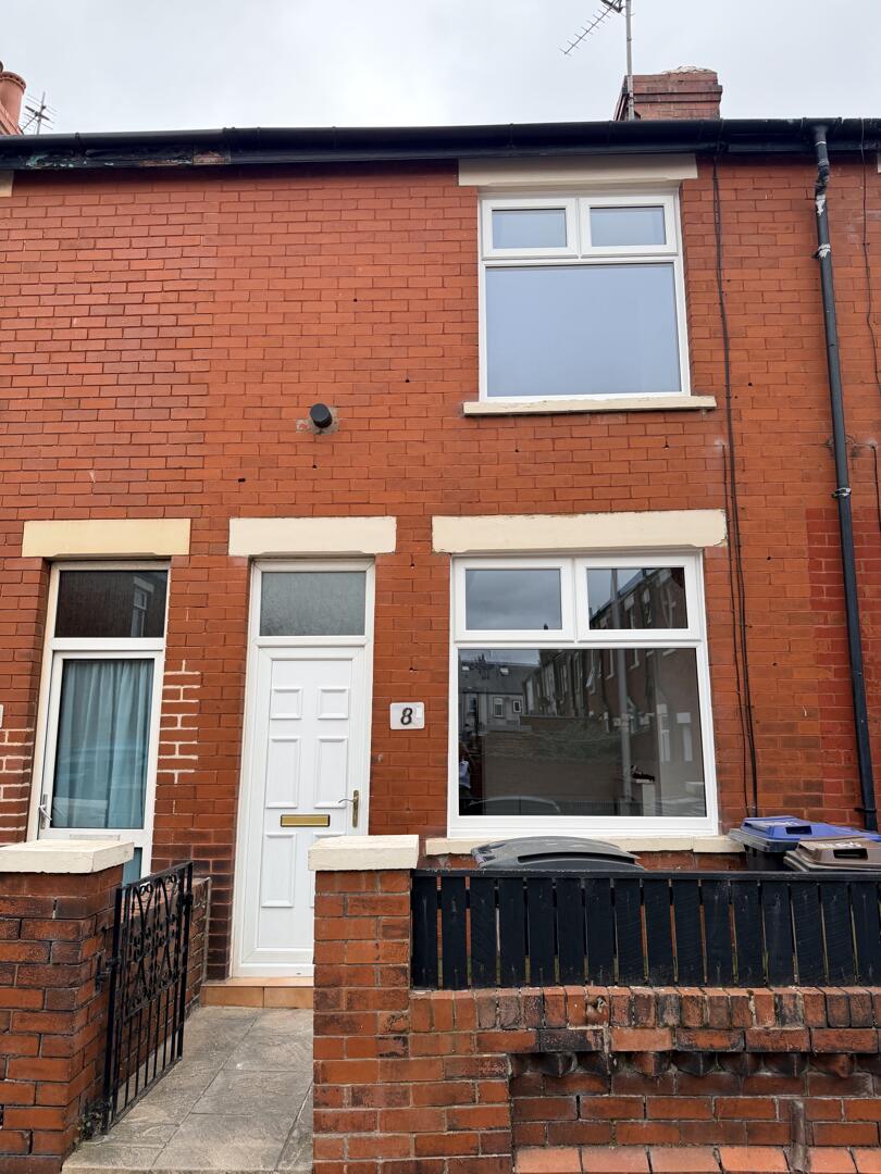 House Gisburn Grove in Blackpool