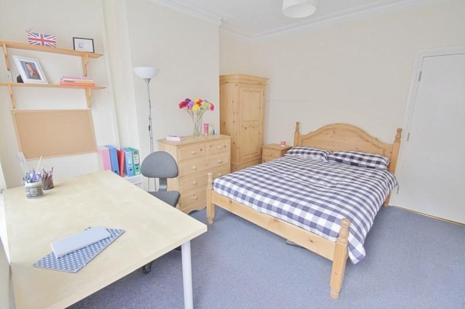 Room Station Street in Charnwood